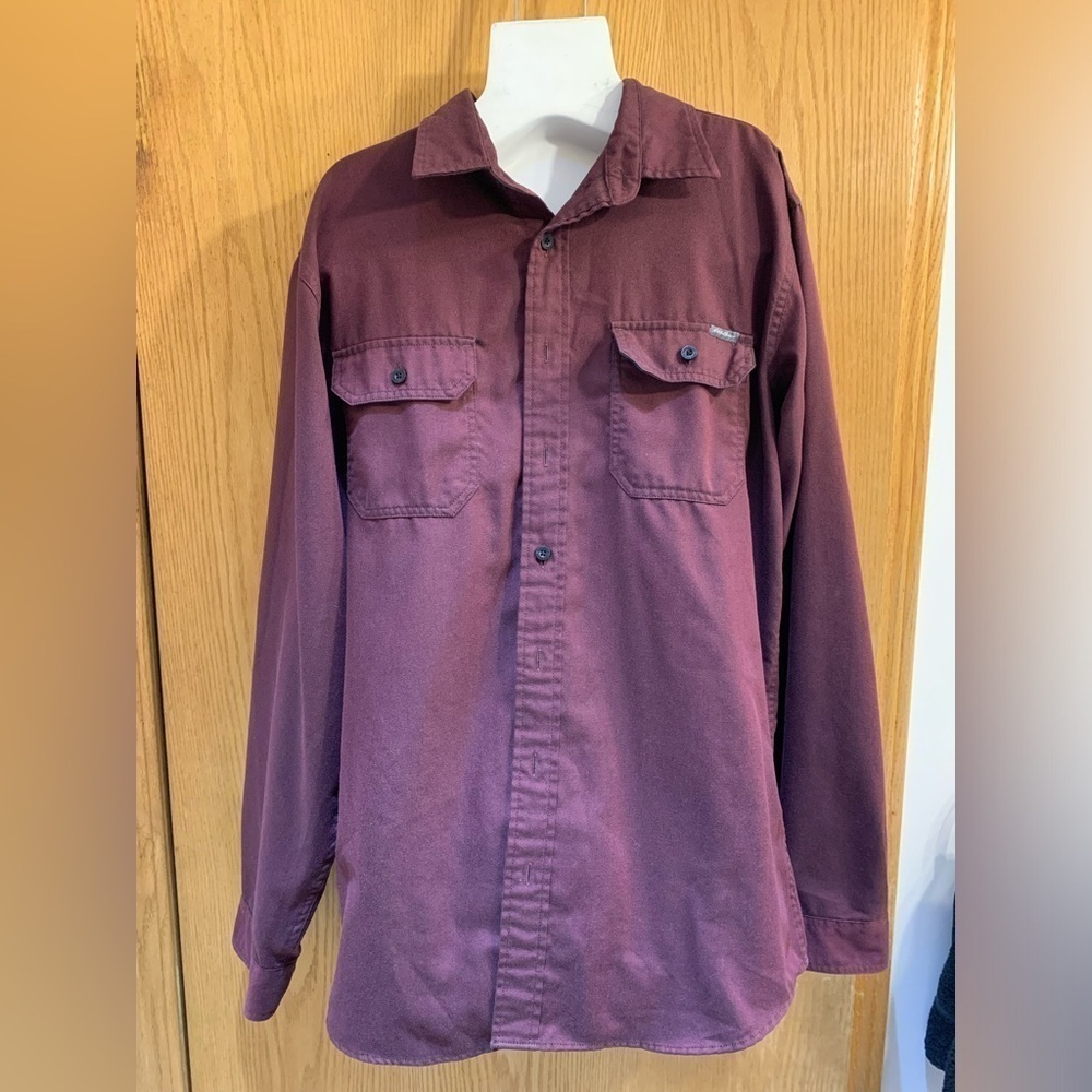 TL men's Eddie Bauer button shirt burgundy